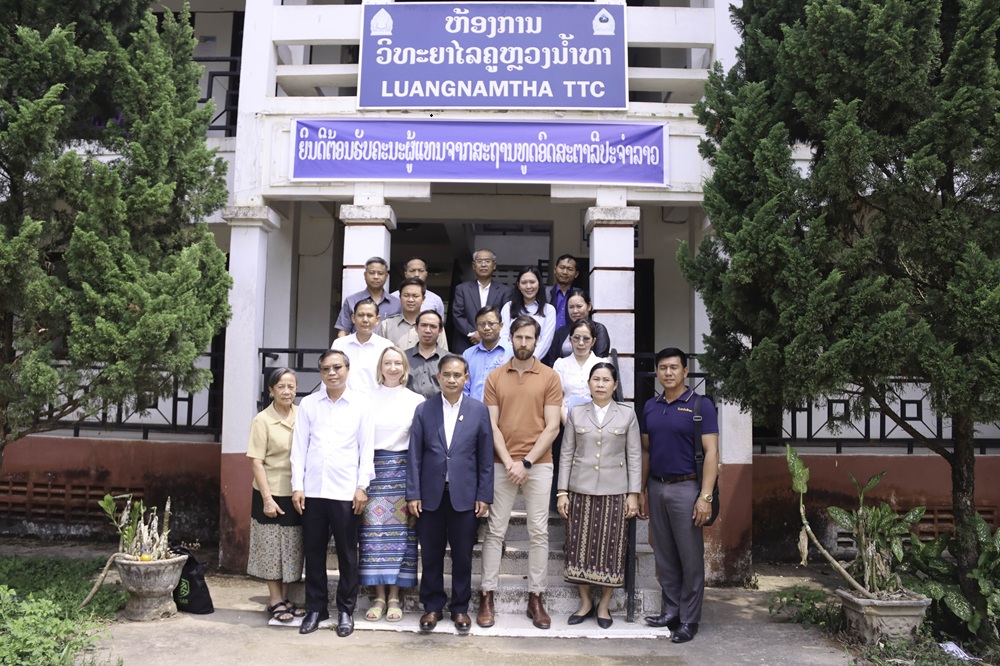 MoeS and Australian Embassy delegation visited Luang Namtha TTC to discuss implementation of Spoken Lao and teacher support
